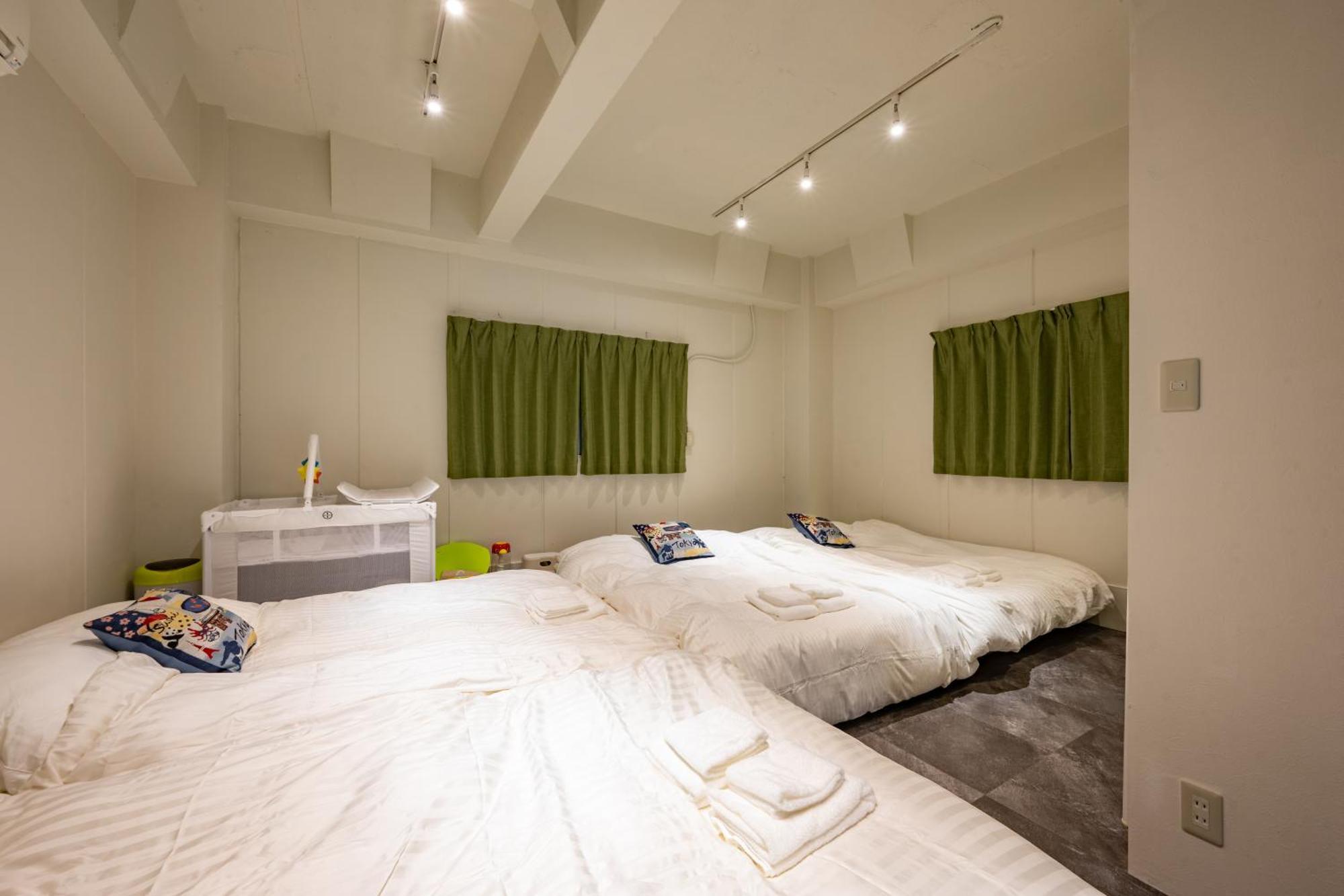 Thunder Hotel -雷門サンダーホテル- 浅草駅から徒歩5分 ベビー用品付き ファミリーも歓迎 大人8名もok!! Tokyo prefektur Exteriör bild